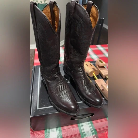 Men’s Lucchese Boots - Picture 1 of 14